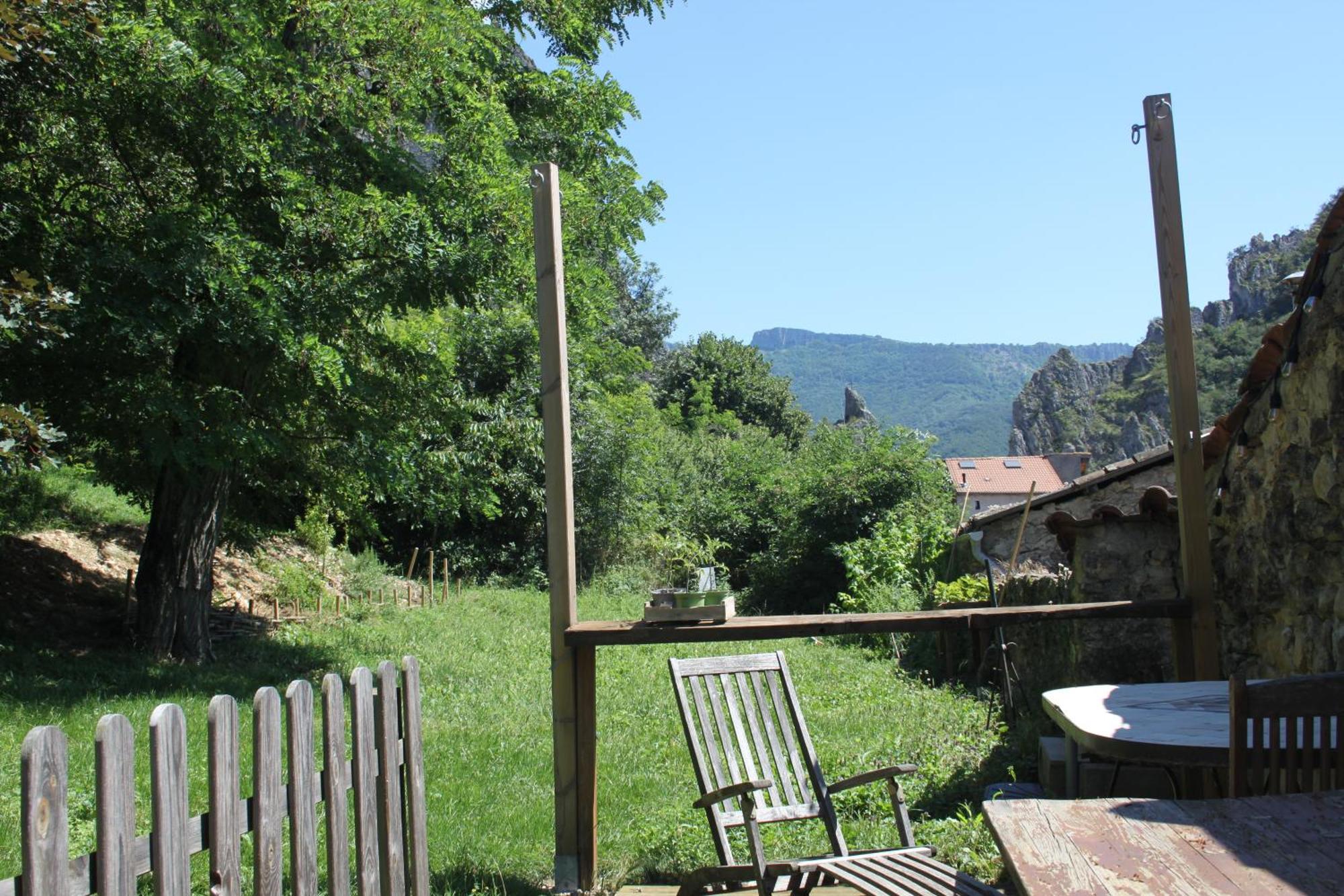 Comfortable Village Apartment In Barbieres With Access To Large Garden With Beautiful Views Buitenkant foto